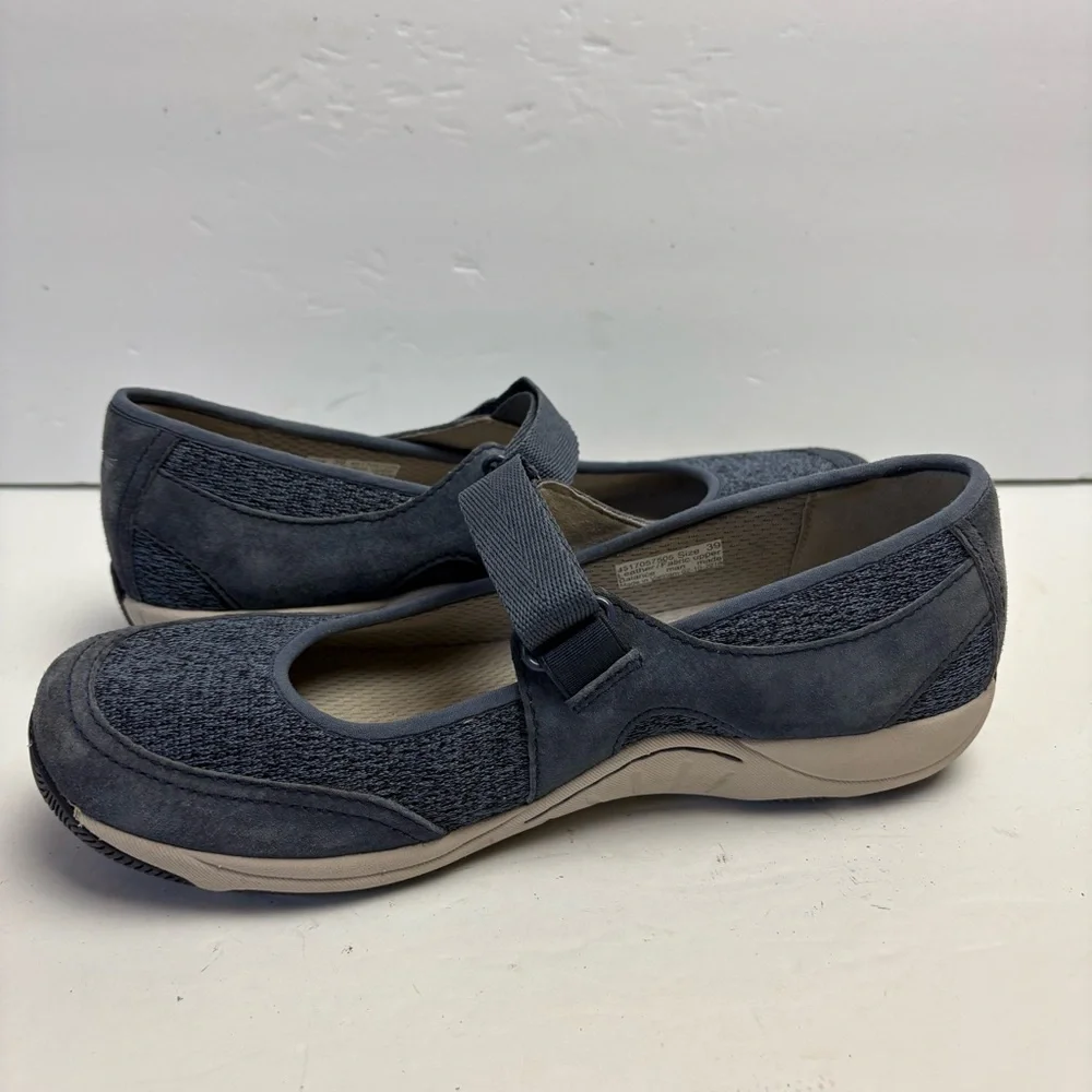 Dansko Blue Hennie and Cream Mary Jane Flats Size 39 8.5 9